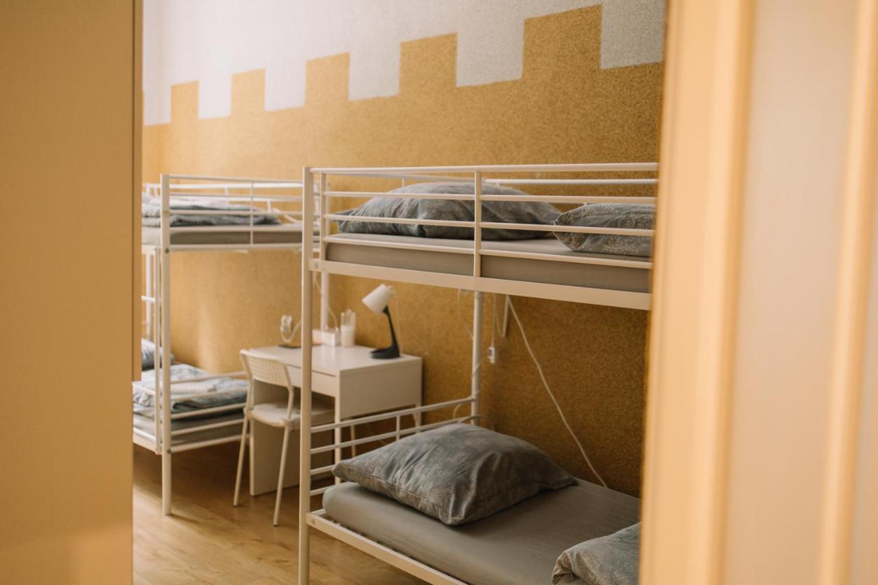 Girls Hostel Cracovia Esterno foto