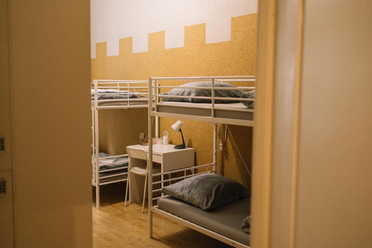 Girls Hostel Cracovia Esterno foto