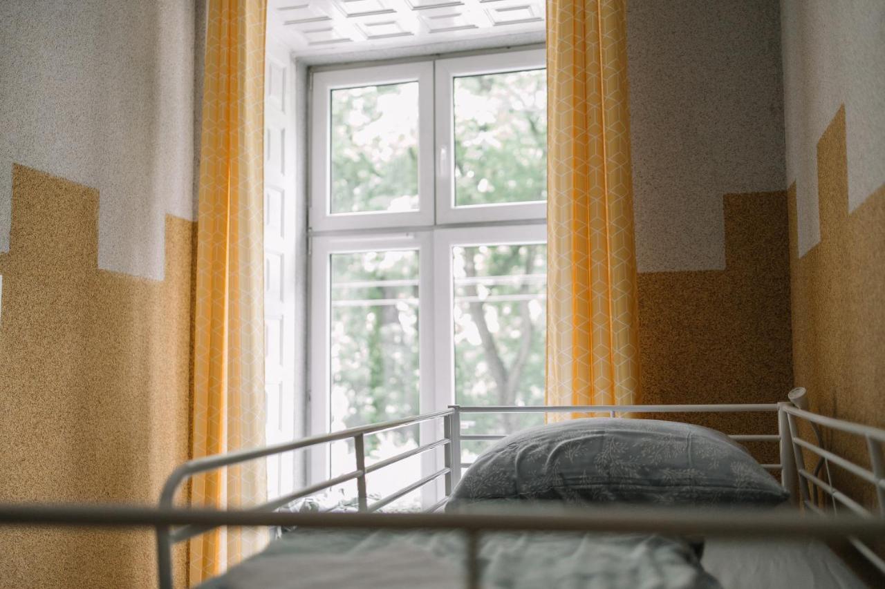 Girls Hostel Cracovia Esterno foto