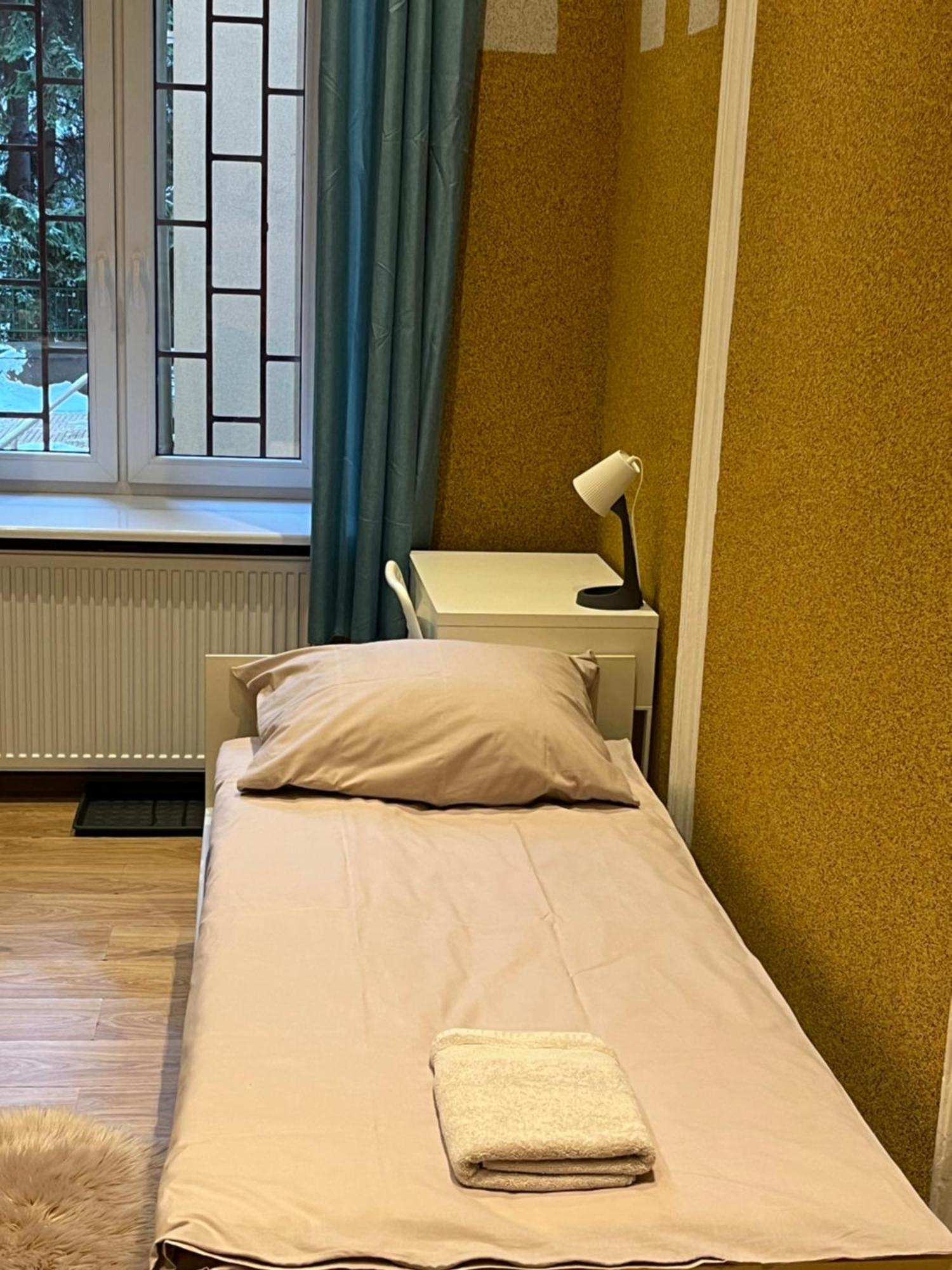 Girls Hostel Cracovia Esterno foto