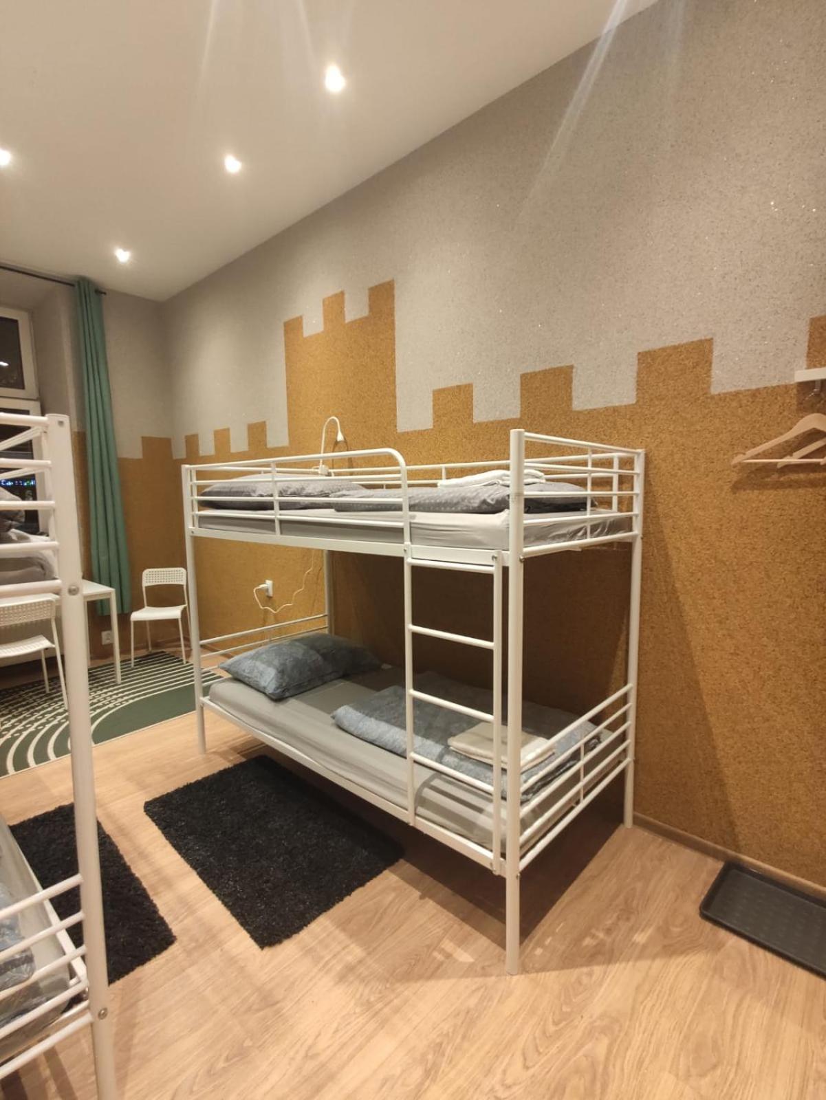 Girls Hostel Cracovia Esterno foto